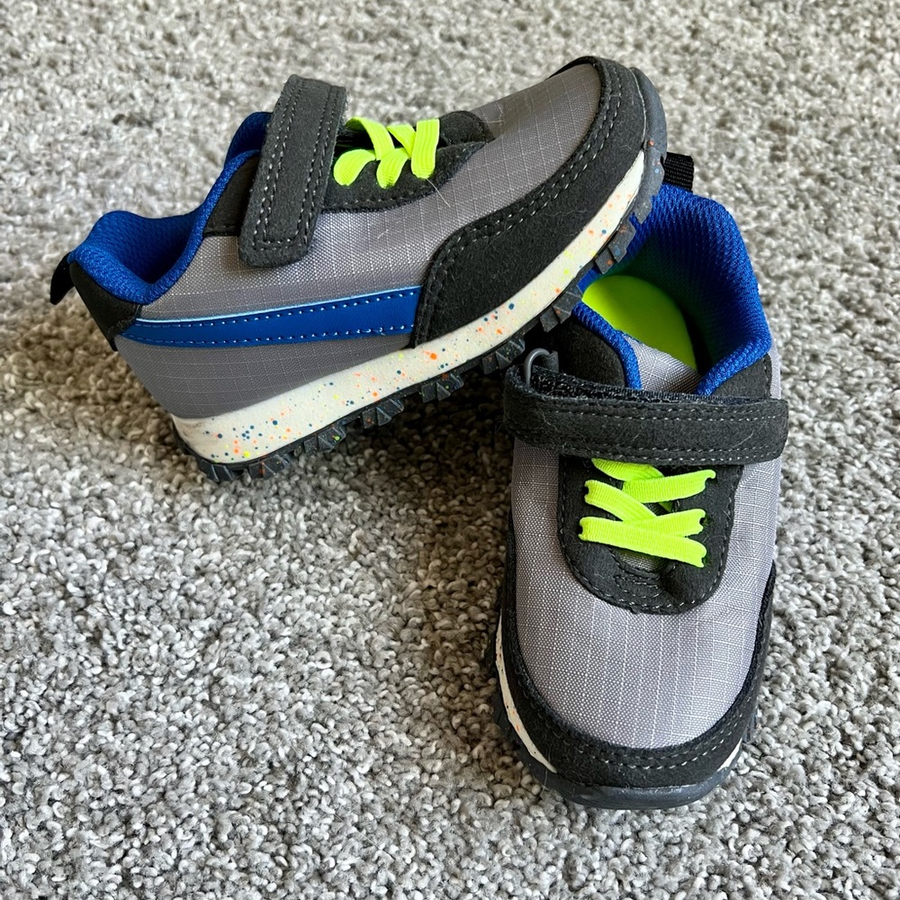 Carter’s Sneakers